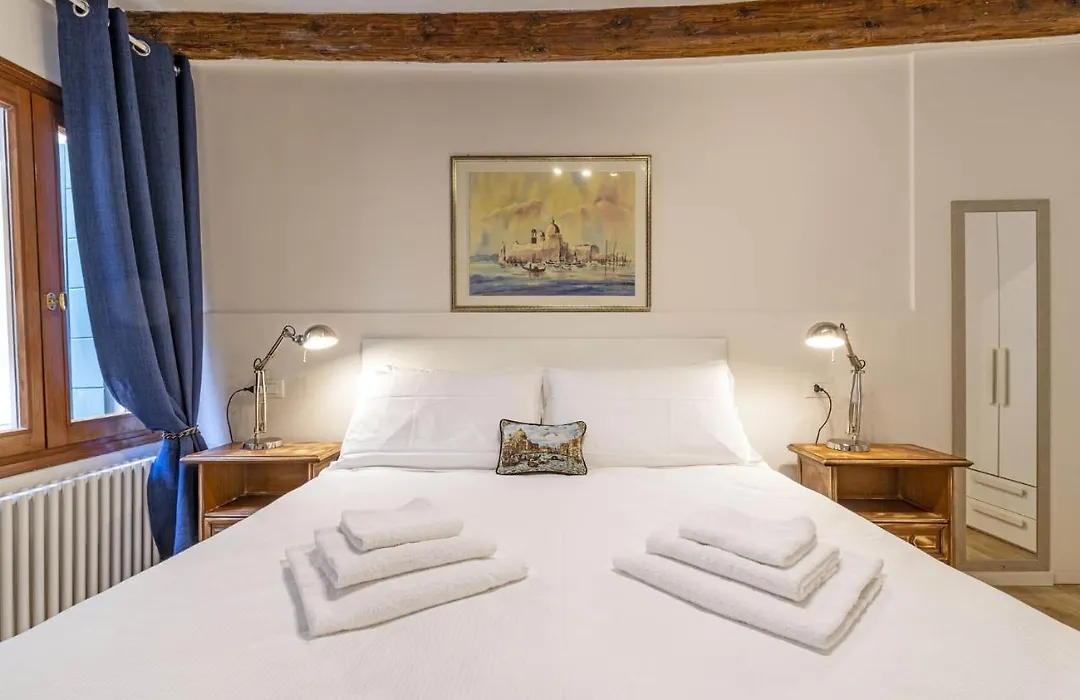 Santa Fosca Cozy Apartment-1